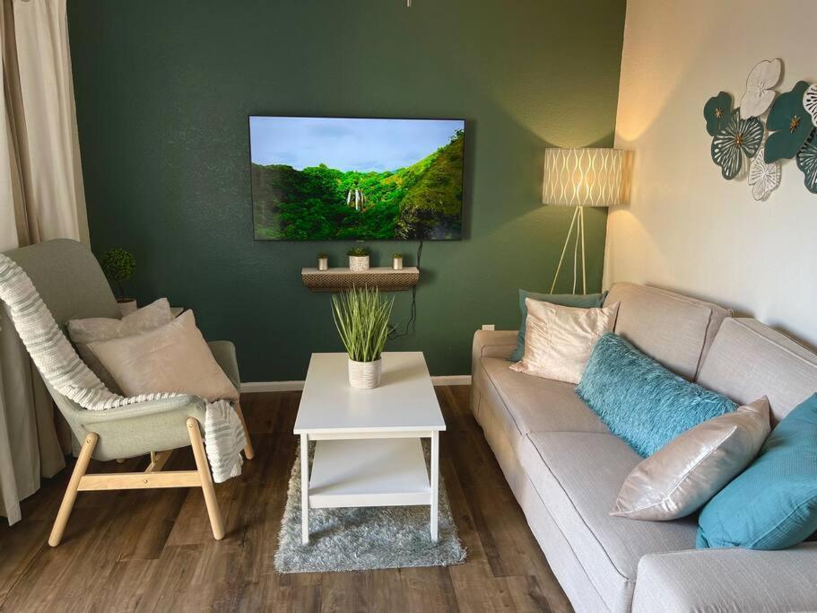 Contemporary 2-Bedroom Rental Unit Eagle Pass Exterior foto