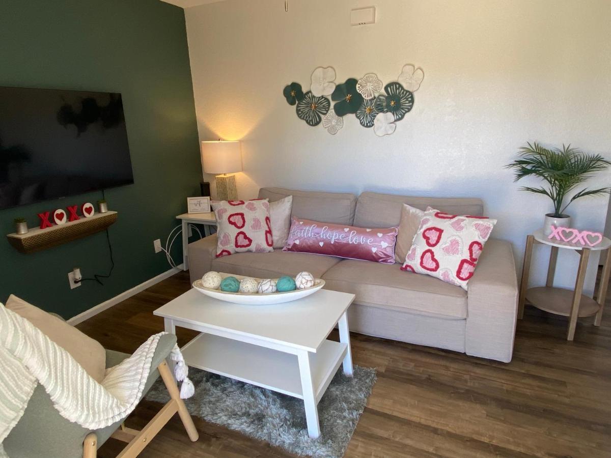 Contemporary 2-Bedroom Rental Unit Eagle Pass Exterior foto